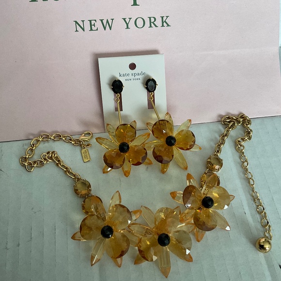 Kate Spade Blooming Brilliant Blossom Necklace and earrings set - Picture 12 of 13